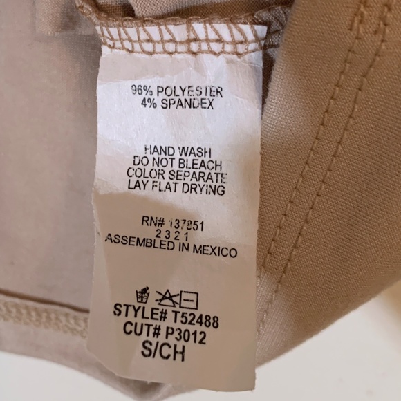 NWT Trendy Halter Tank Top in Beige- Size Small - Picture 7 of 7